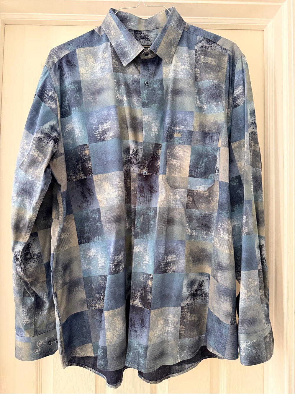 Men's Blue, multi-color Button-Up Shirt